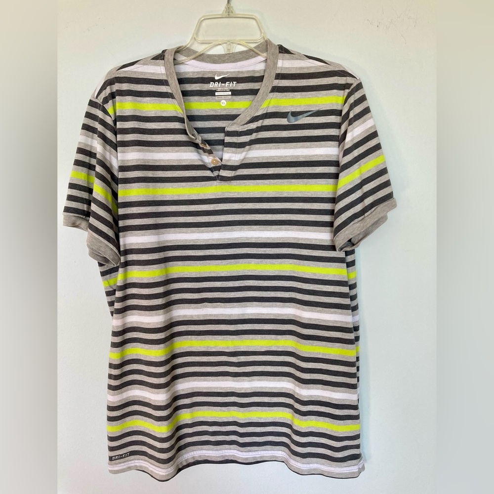 Nike Short Sleeve Stripe Tee in Gray, Black, Neon Yellow, White